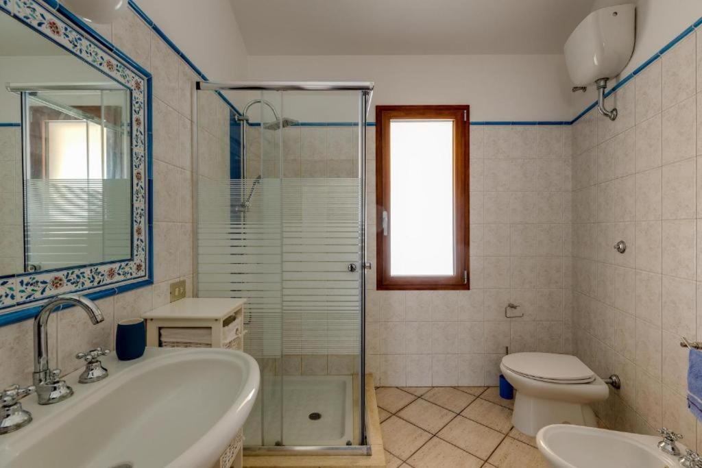 La Casa Delle Zie - Cabras Villa Luaran gambar