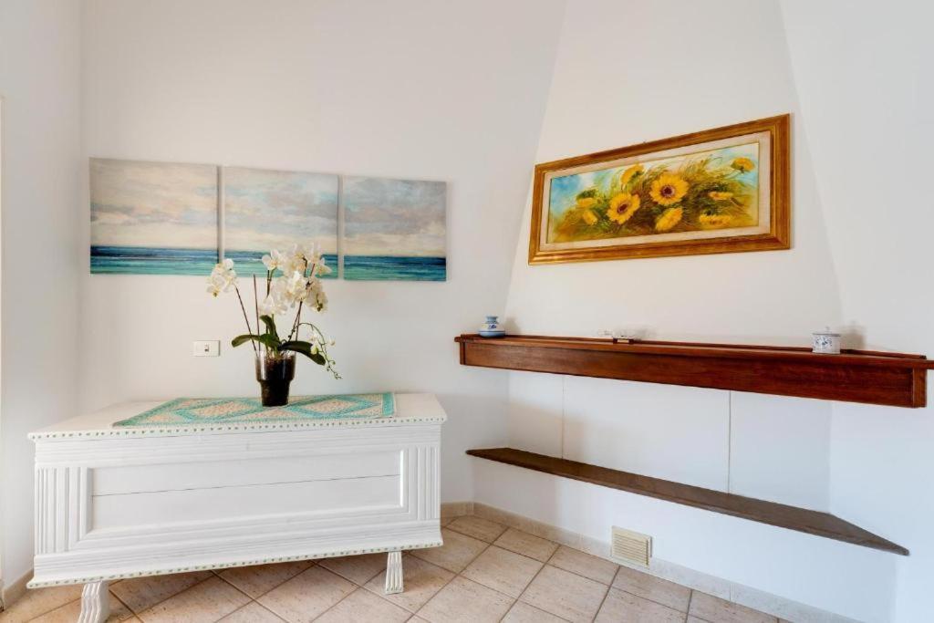 La Casa Delle Zie - Cabras Villa Luaran gambar